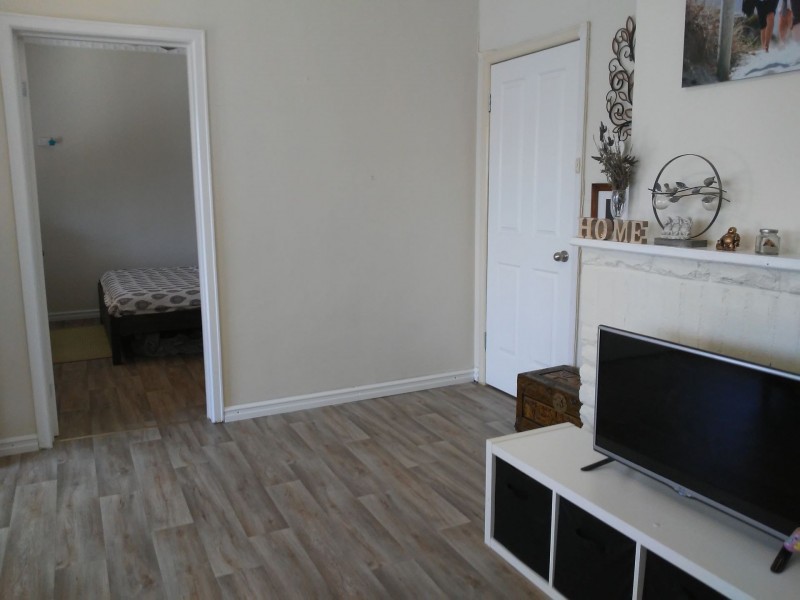 86 & 88 Mitchell st, Cunderdin WA 6407