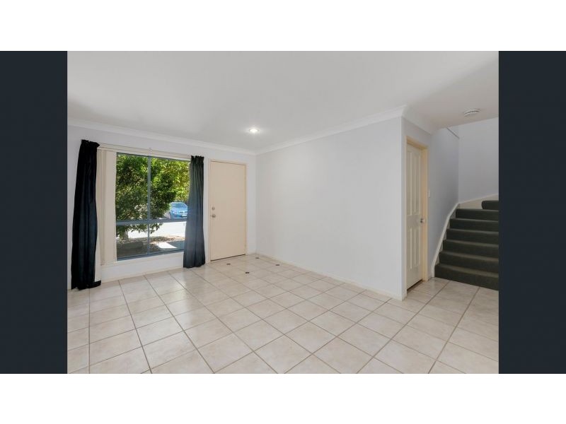 31//31 Archipelago Street, Pacific Pines QLD 4211