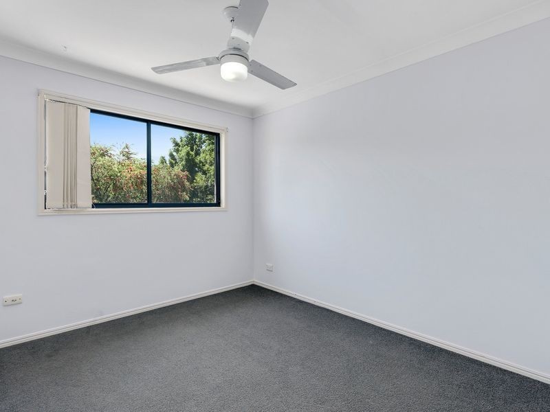 31//31 Archipelago Street, Pacific Pines QLD 4211