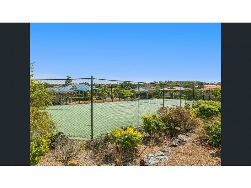 31//31 Archipelago Street, Pacific Pines QLD 4211