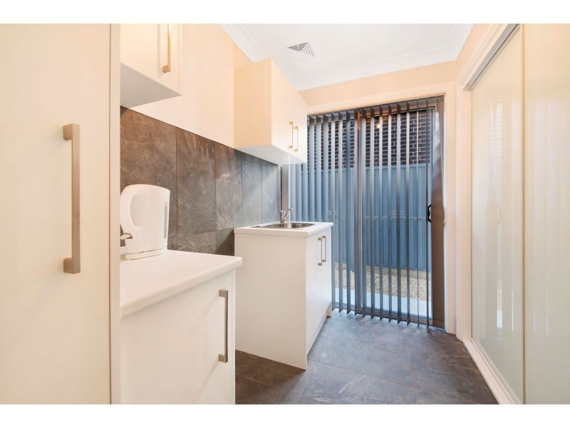 42 Poulton Terrace, Campbelltown NSW 2560