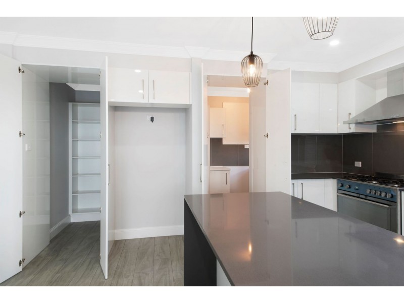 6 Addy Lane, Campbelltown NSW 2560