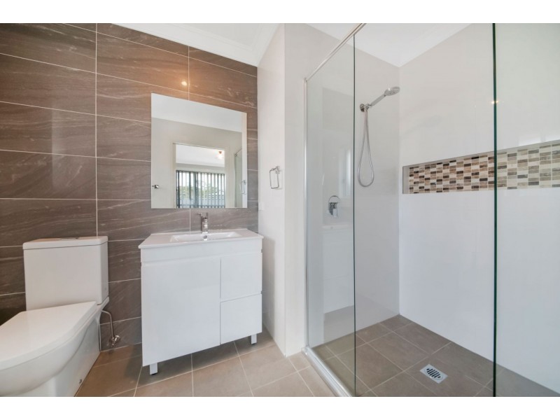 6 Addy Lane, Campbelltown NSW 2560