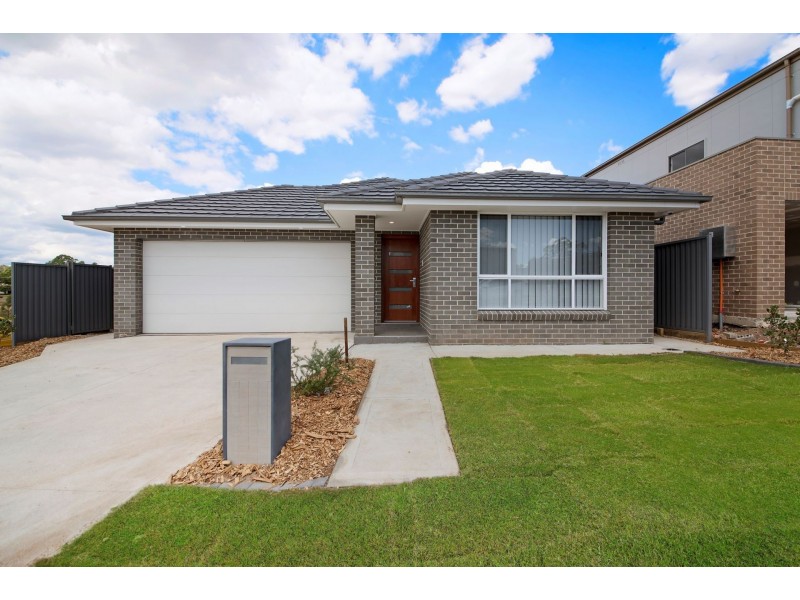 6 Addy Lane, Campbelltown NSW 2560