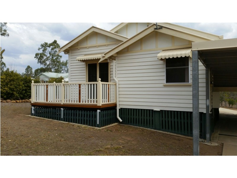 45 Karina street, Placid Hills QLD 4343