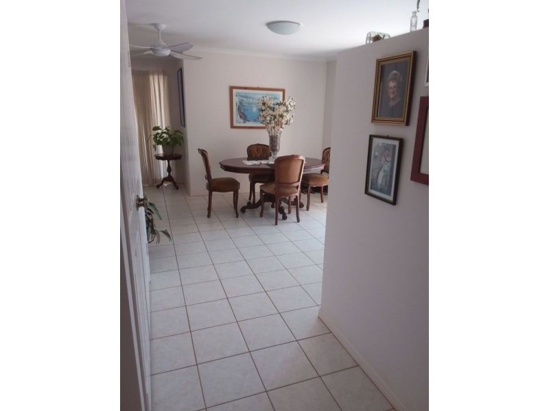 5 Grey Street, Burnett Heads QLD 4670