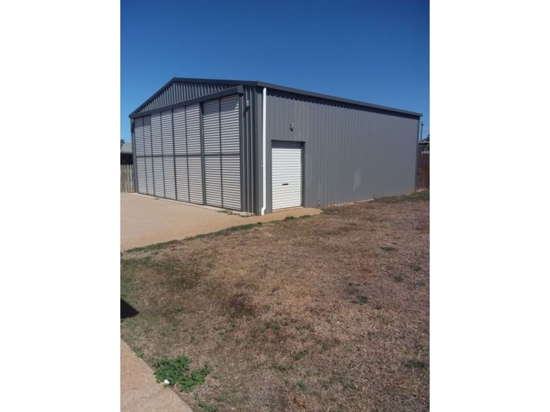 5 Grey Street, Burnett Heads QLD 4670