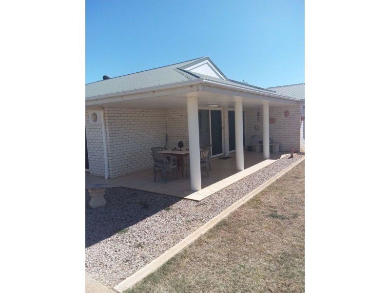 5 Grey Street, Burnett Heads QLD 4670