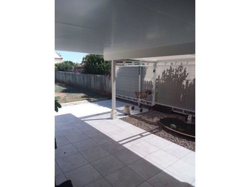 5 Grey Street, Burnett Heads QLD 4670