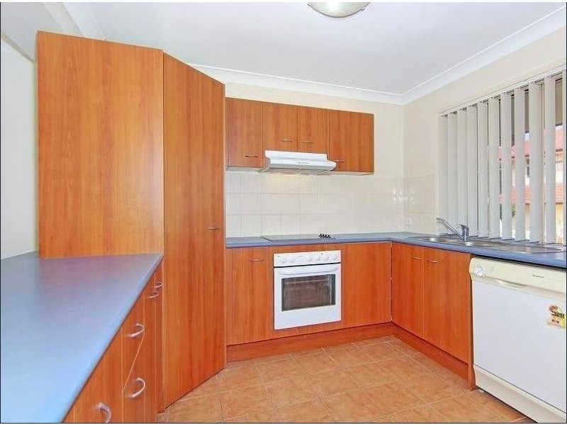 27/20 Young Place, Runcorn QLD 4113