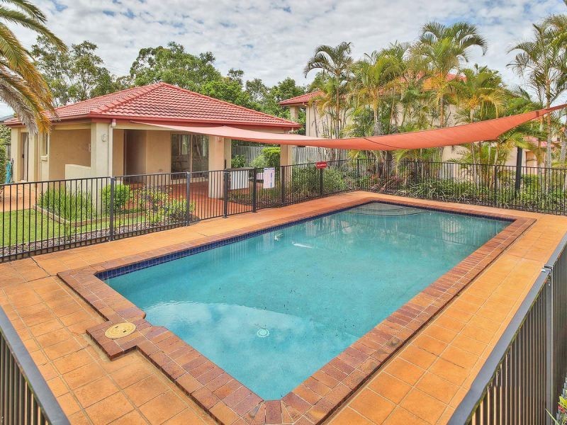 27/20 Young Place, Runcorn QLD 4113