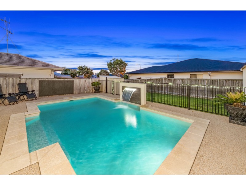 41 Breeze Drive, Bargara QLD 4670