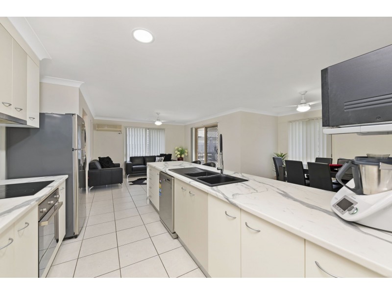 41 Breeze Drive, Bargara QLD 4670