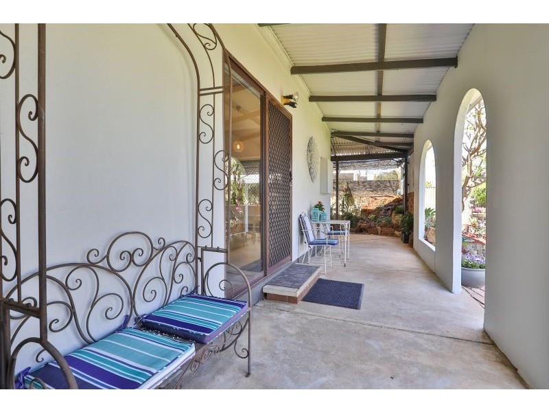 8 Mimosa Avenue, Mildura VIC 3500