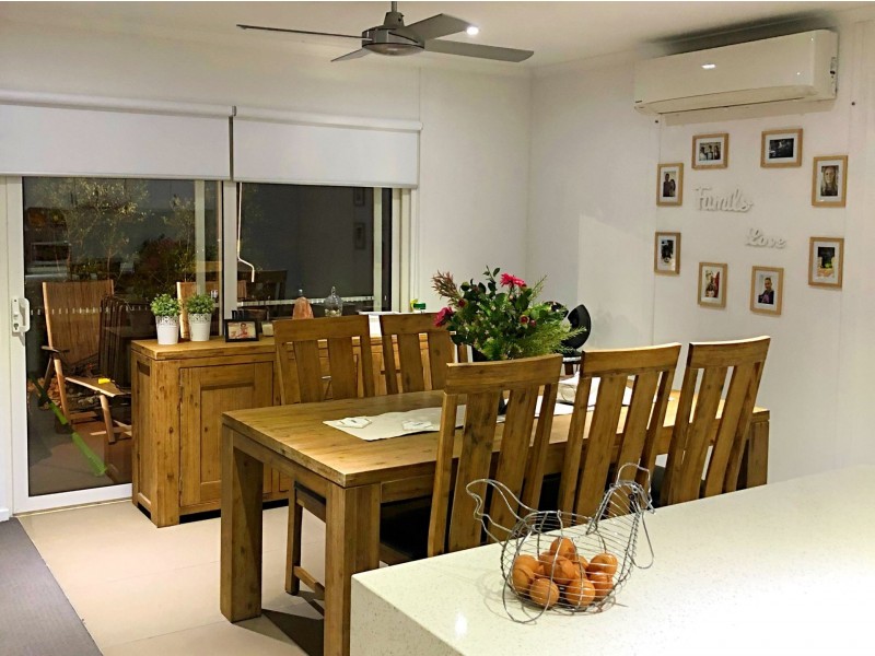 2/5 Brompton road, Bellambi NSW 2518