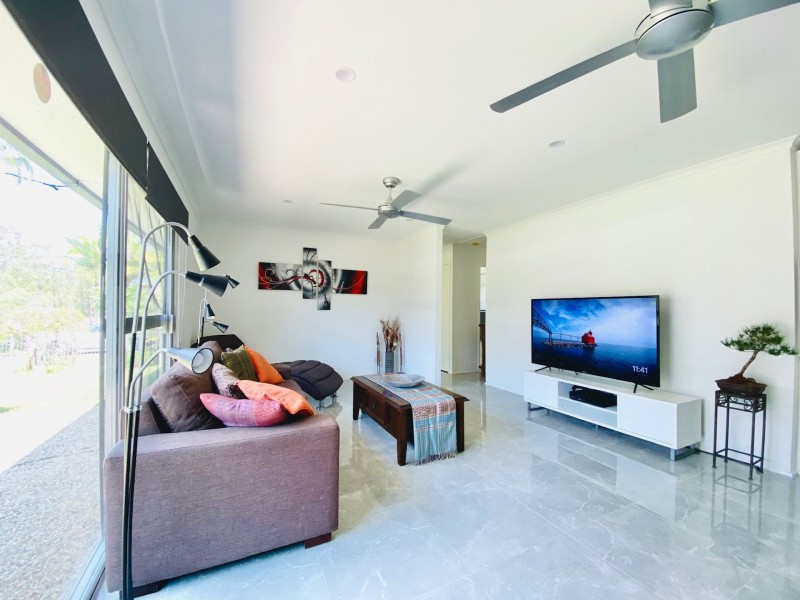 166 Meakin Rd, Slacks Creek QLD 4127