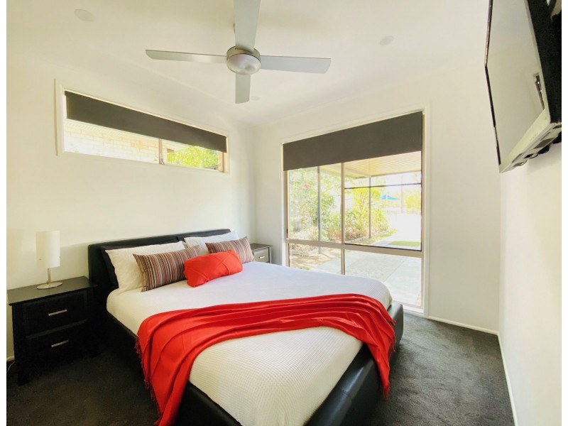 166 Meakin Rd, Slacks Creek QLD 4127