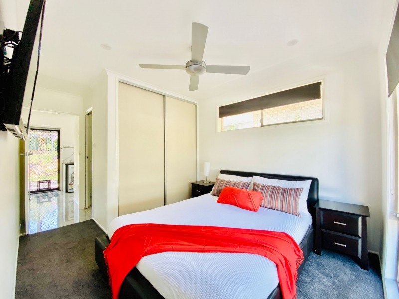 166 Meakin Rd, Slacks Creek QLD 4127