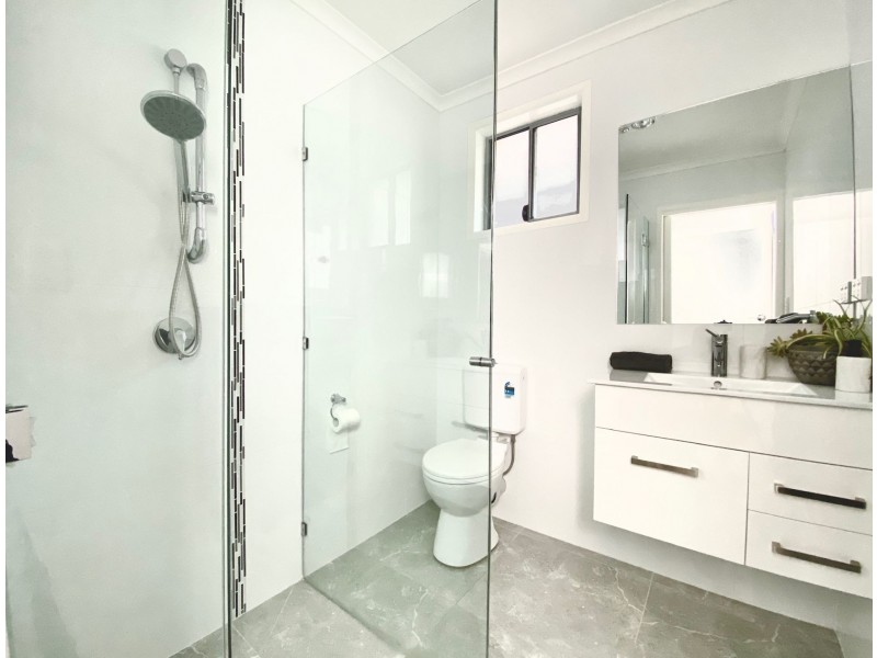 166 Meakin Rd, Slacks Creek QLD 4127