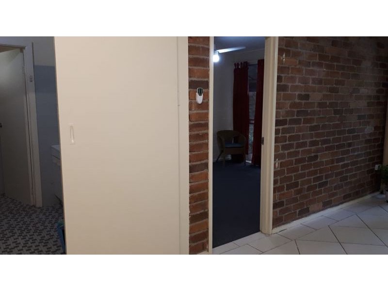 1/18 Leonard Ave, Surfers Paradise QLD 4217