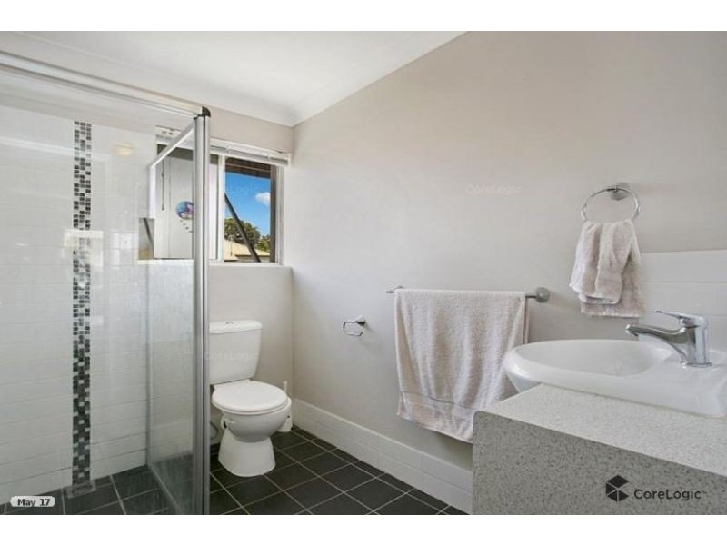 2/14 Coyne Street, Sherwood QLD 4075