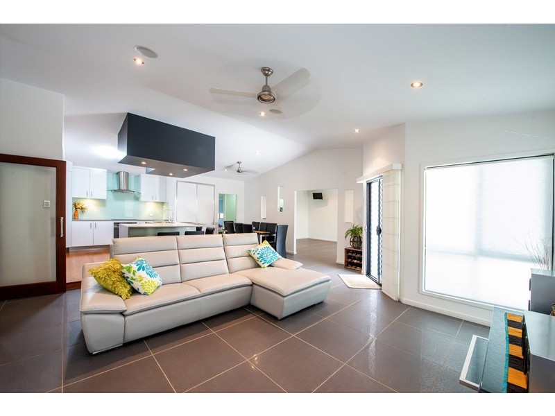24 Raleigh Street, Ooralea QLD 4740