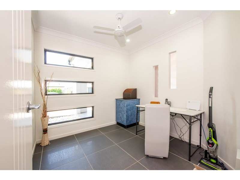 24 Raleigh Street, Ooralea QLD 4740