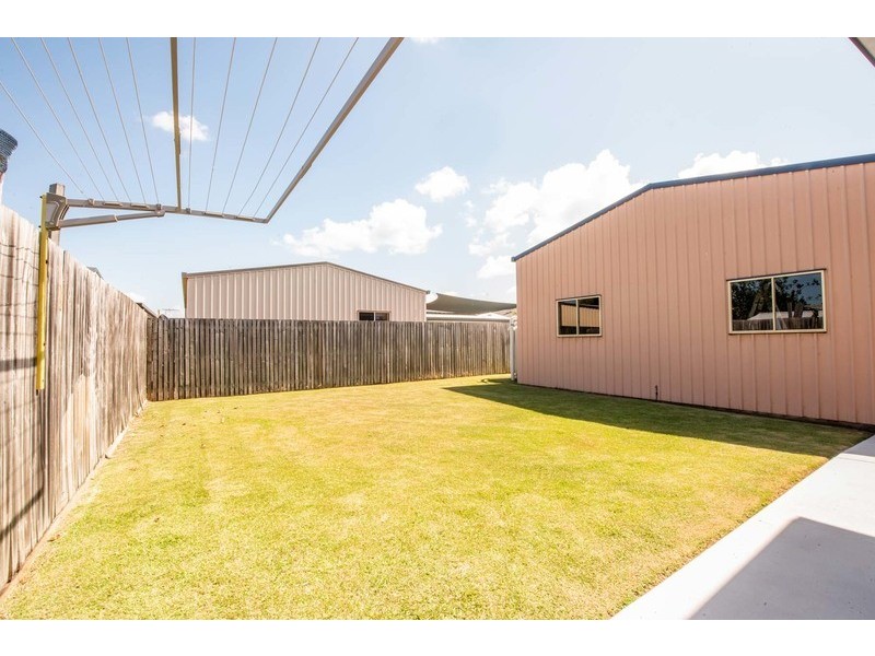 24 Raleigh Street, Ooralea QLD 4740