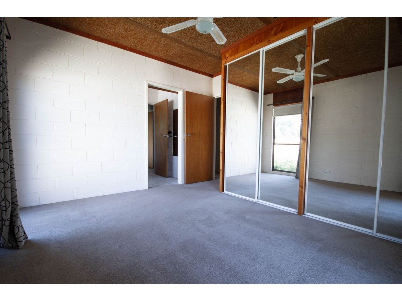 6 Molesworth road, Kangaroo Flat VIC 3555