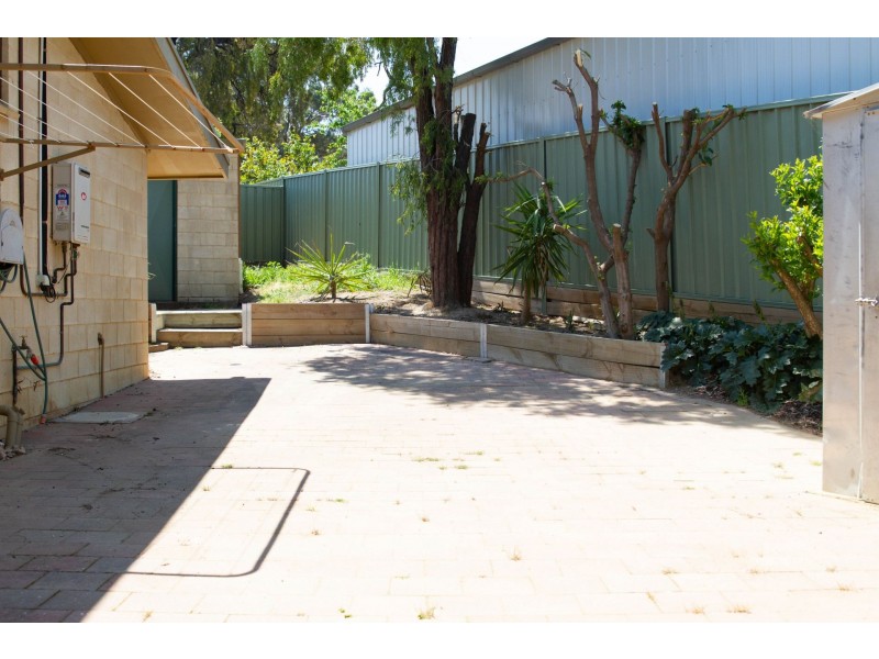 6 Molesworth road, Kangaroo Flat VIC 3555