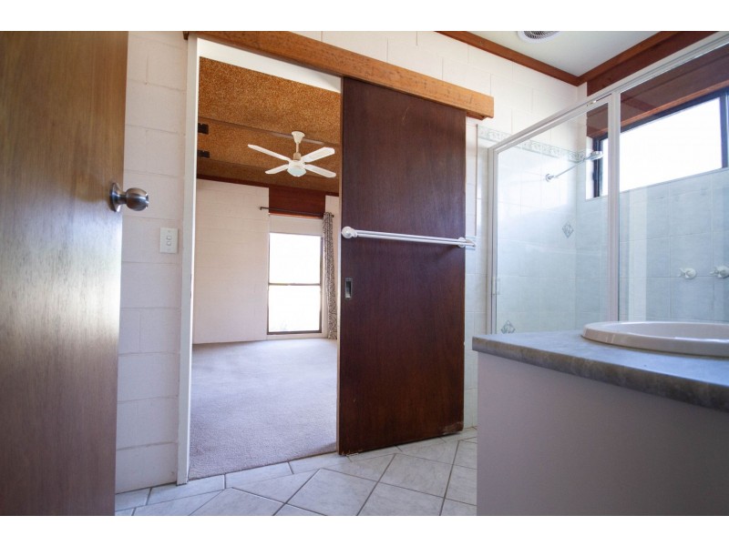 6 Molesworth road, Kangaroo Flat VIC 3555