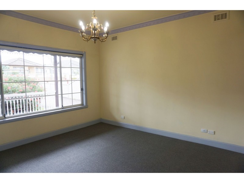 67 Mitchell St, Maribyrnong VIC 3032