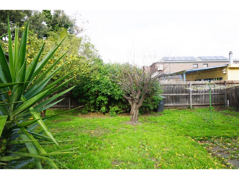 67 Mitchell St, Maribyrnong VIC 3032