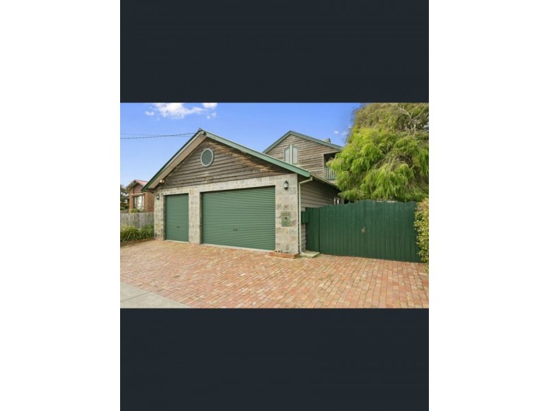142 Nepean hwy, Seaford VIC 3198