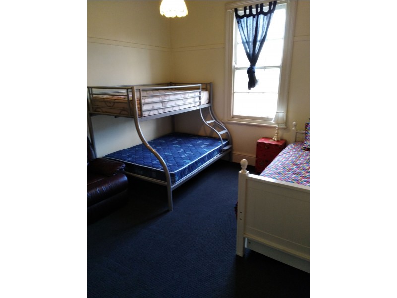 18 School St, Westmere VIC 3351