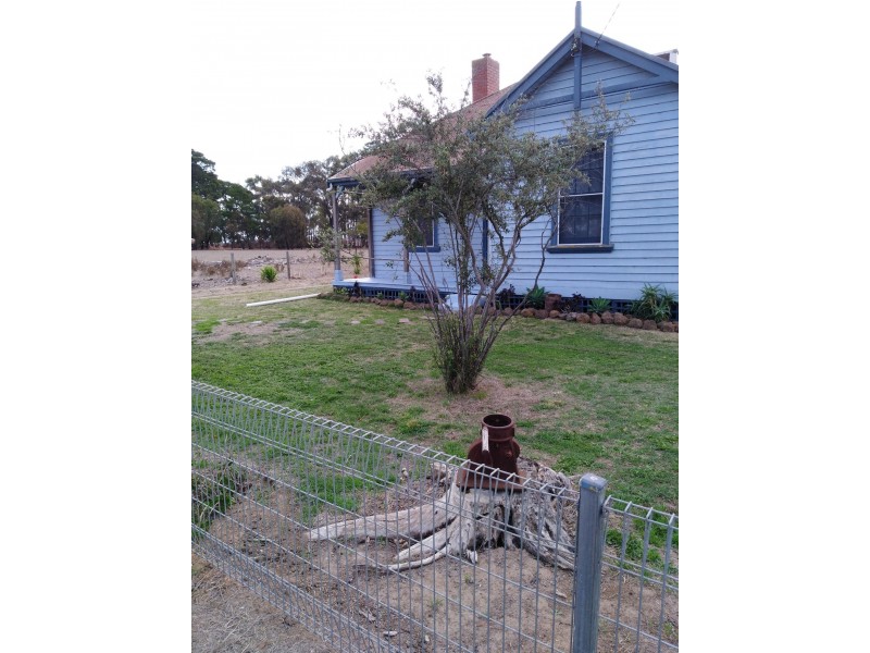 18 School St, Westmere VIC 3351