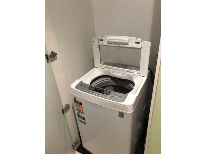 205/300 Swanston, Melbourne VIC 3000