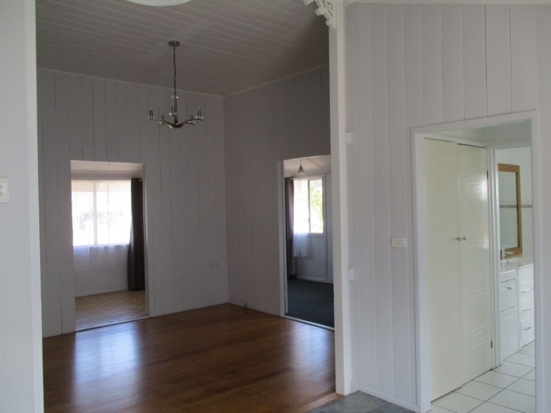 2b Taylor St, West Mackay QLD 4740