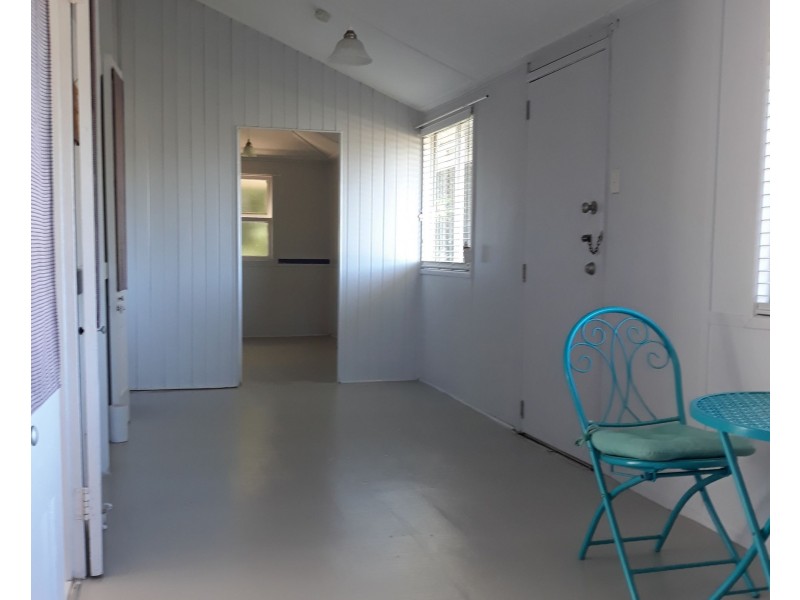 2b Taylor St, West Mackay QLD 4740