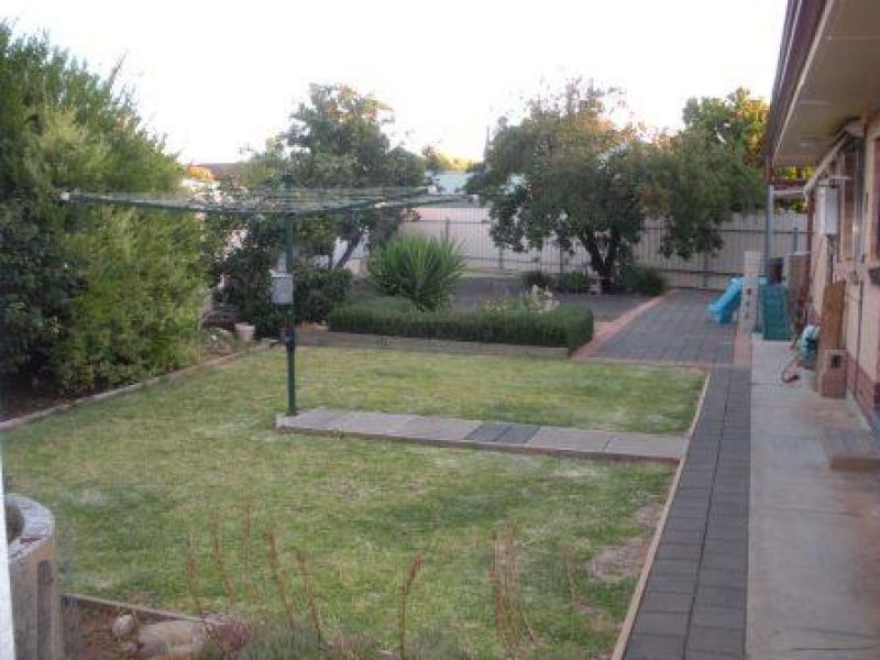 6 Waratah Court, Campbelltown SA 5074