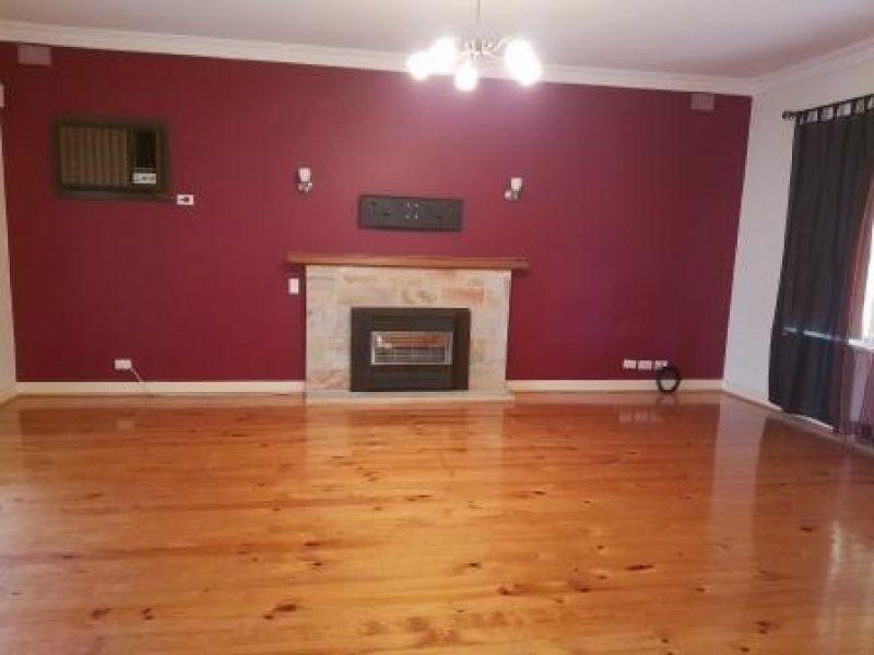 6 Waratah Court, Campbelltown SA 5074