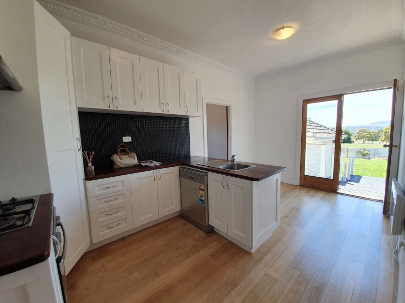 104 Sim St, Black Hill VIC 3350