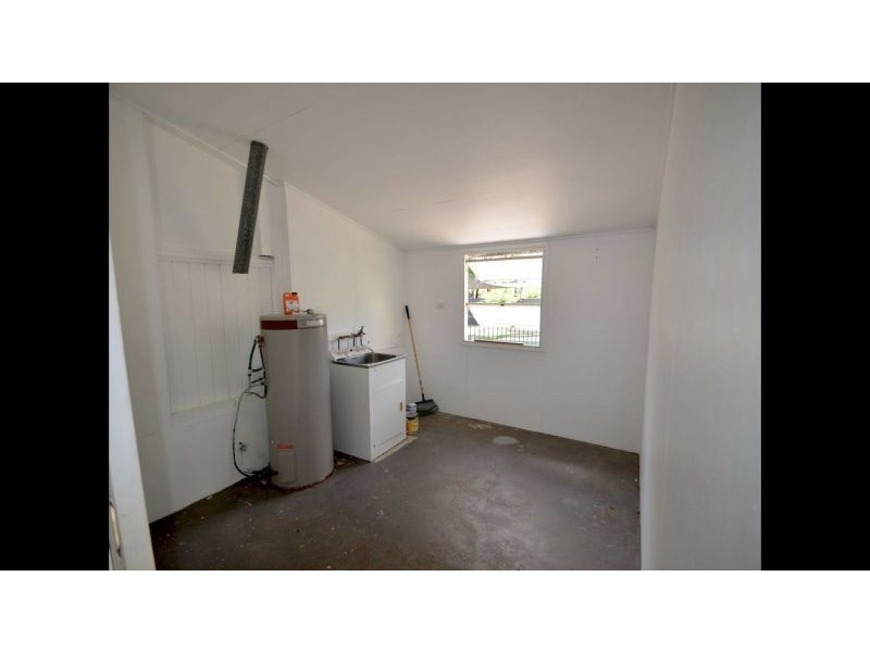 87 Tooley St, Maryborough West QLD 4650