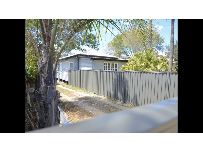87 Tooley St, Maryborough West QLD 4650