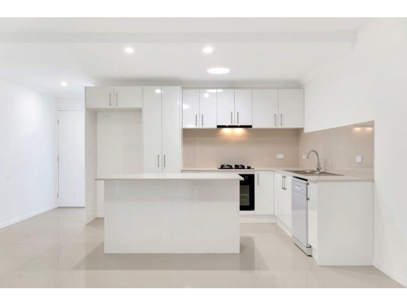 33 Luck Street, Drayton QLD 4350