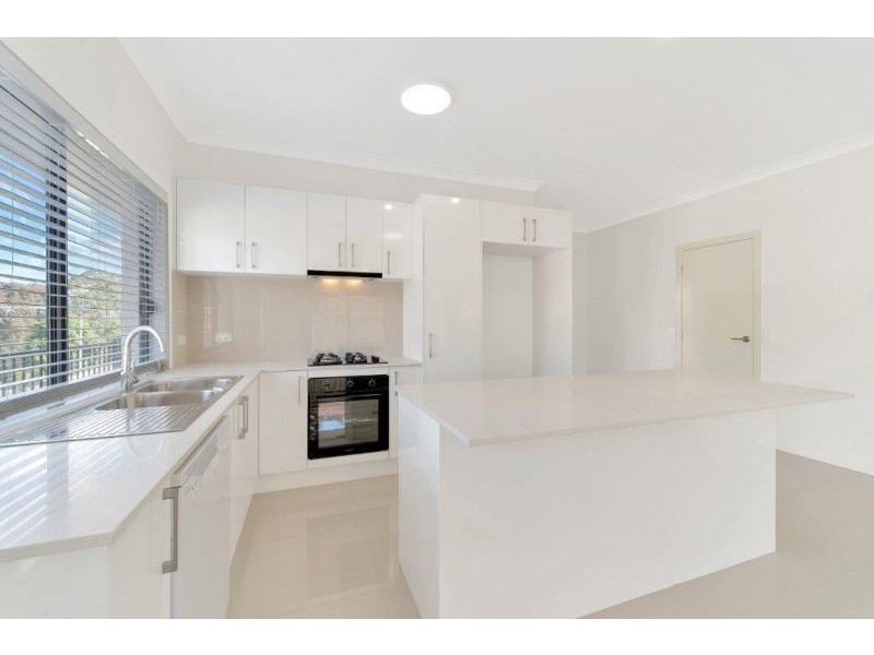 33 Luck Street, Drayton QLD 4350