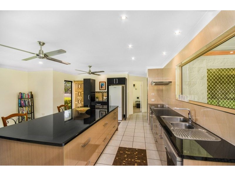 1 St Michael Court, Rangewood QLD 4817