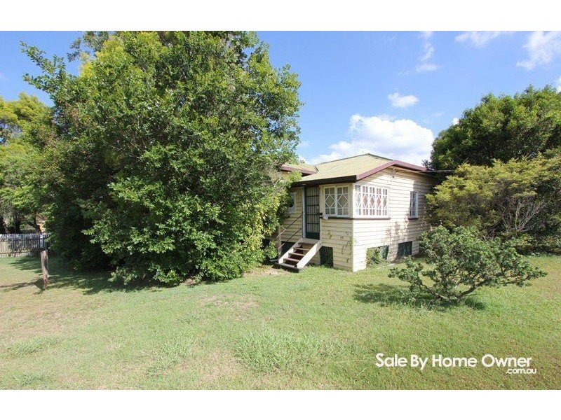 35 Clifton Street, Booval QLD 4304