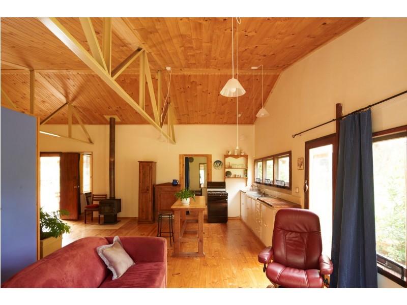 10 Middle Street, Gledhow WA 6330