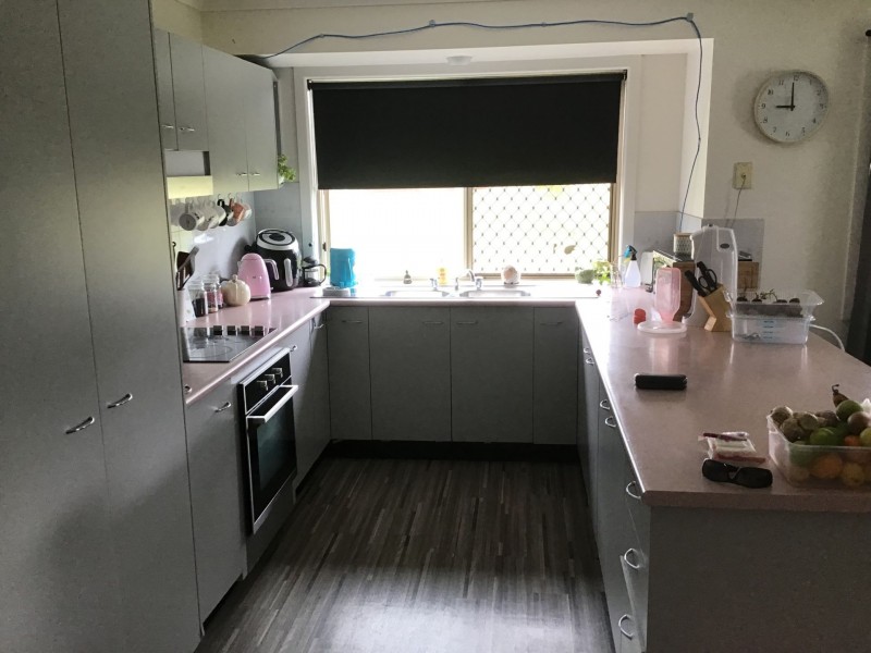 15 Crestbrook, Morayfield QLD 4506